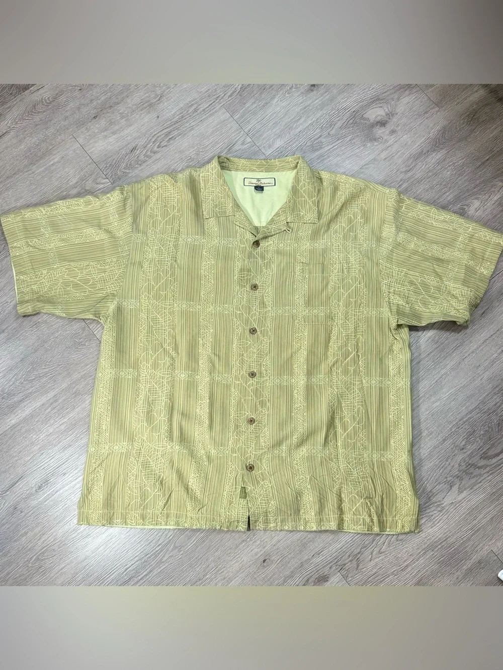 Tommy Bahama  🌴 100% Silk Short Sleeve Shirt XL